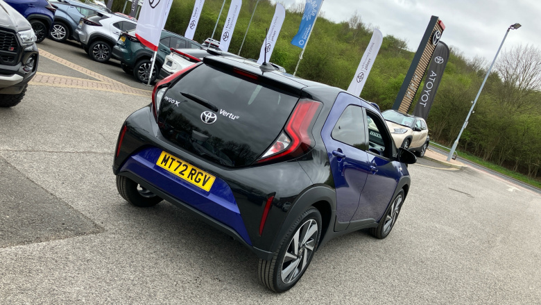 Toyota Aygo X 1.0 VVT-i Edge 5dr Petrol Hatchback